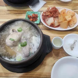 한방장수삼계탕 사진