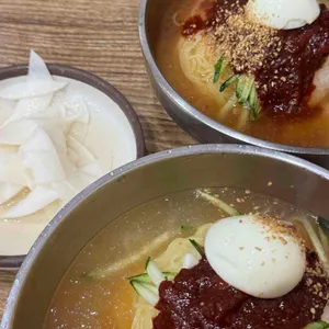 국제밀면 대표 사진