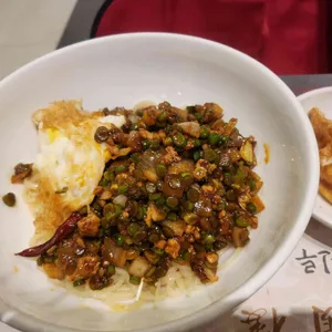 영빈루레드 대표 사진
