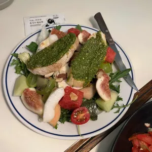 디프 대표 사진