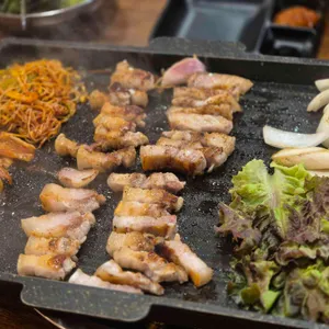 두껍상회 사진 1