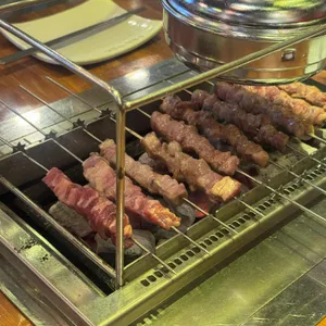 용팔이양꼬치 사진
