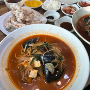 왕부정 대표 사진