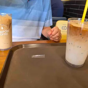 컴포즈커피 사진