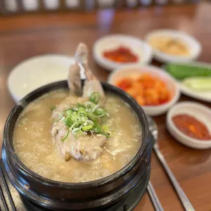 오이삼계탕 대표 사진