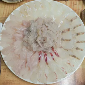 사량도 자연산횟집 사진