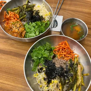 석촌 칼국수 보리밥 본점 사진