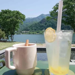 브리끄 사진