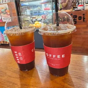 카페콤마 대표 사진
