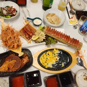 더 씨 사진