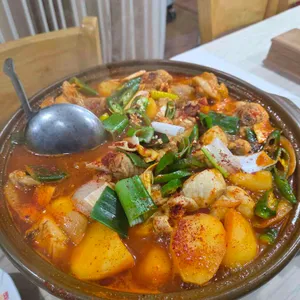 달맞이식당 사진 1