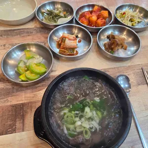 바우네나주곰탕 대표 사진