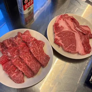 빽돈 대표 사진