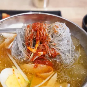 수라냉면 사진