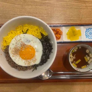 핵밥 대표 사진