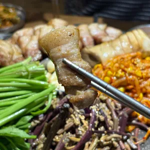 산장 삼겹 대표 사진