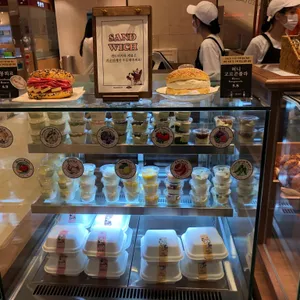 베이글리스트 X 라크루뜨 사진