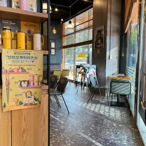 컴포즈커피 리뷰 사진