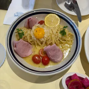 어멍스트. 커피&브런치 대표 사진