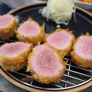 헷츠 대표 사진