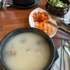 몽금옥 사진