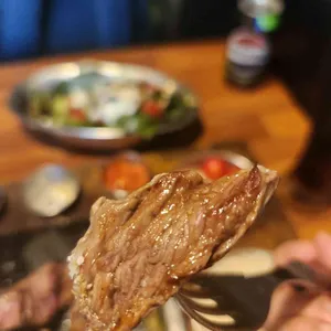 샤로스톤 사진