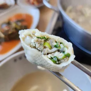 우림칼국수 사진