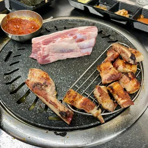 못생긴뚱돼지 사진