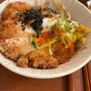 하쿠야 덮밥카레 사진
