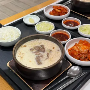 거대곰탕 대표 사진
