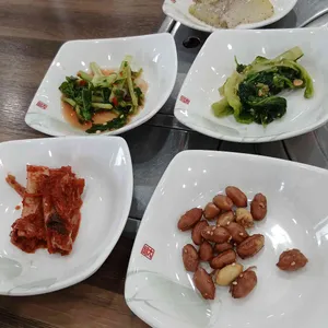미광돌솥쌈밥 사진