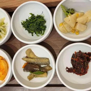 만애옥 사진