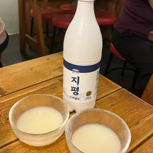 달 사진