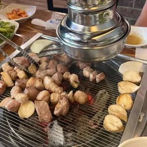 솔방구리 삼겹살 사진