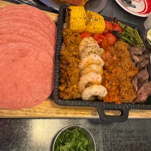 더타코부스 리뷰 사진