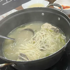 신용산닭한마리 대표 사진