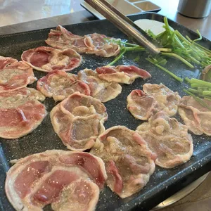 더 차돌 사진