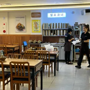 얼큰본가 연품뼈해장국 24시 리뷰 사진