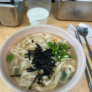 영진네칼국수 대표 사진