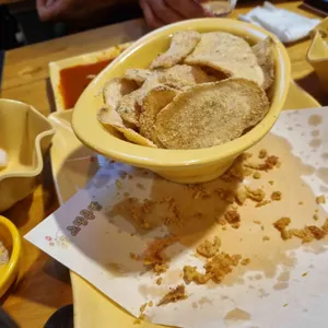 노랑통닭 사진