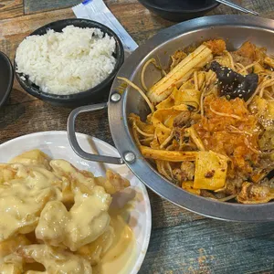 매운향솥 대표 사진