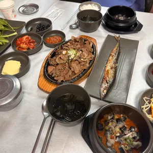 우렁각시 쌈밥 대표 사진