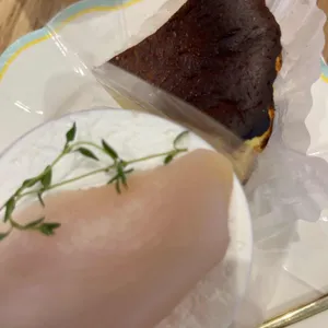 설레여케이크 사진