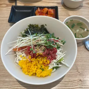 육회바른연어 갈매아너 사진