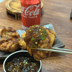 탐솥 사진