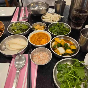 윤밀원 사진