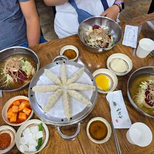 울산밀면전문점 대표 사진