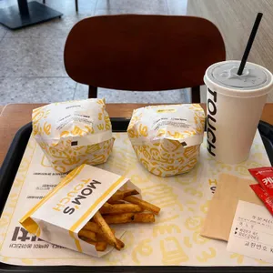 맘스터치 대표 사진
