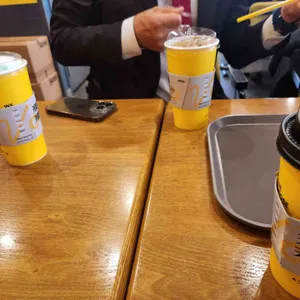 컴포즈커피 사진