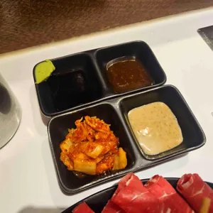 스구식탁 사진